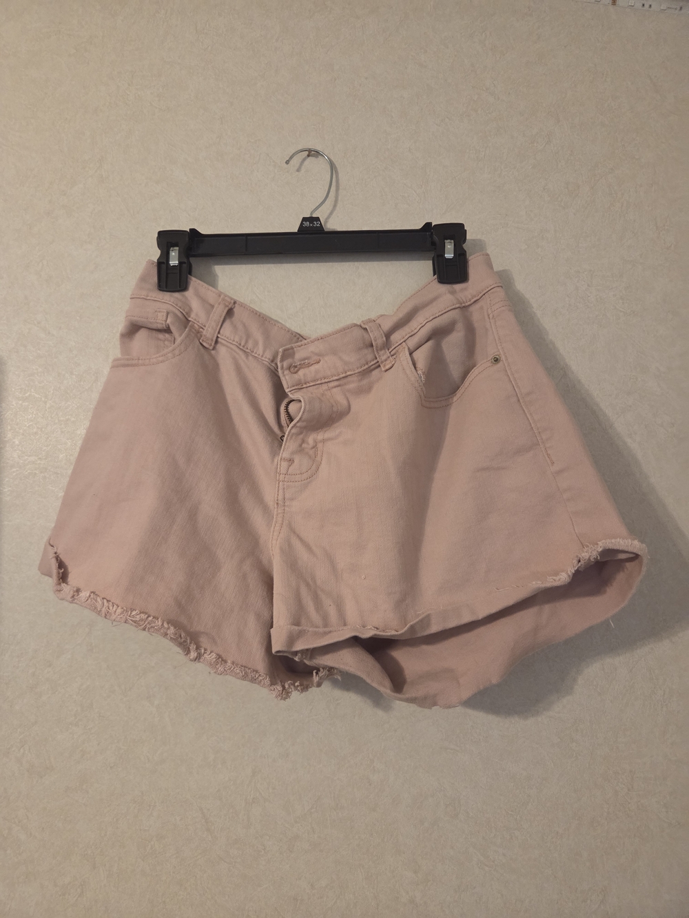 Old Navy Boyfriend Shorts in Dusty Rose